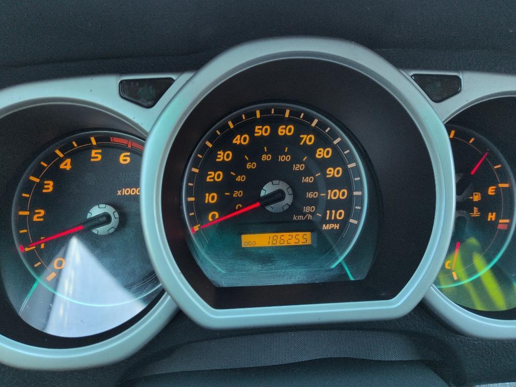 2004 SILVER Toyota 4Runner Limited (JTEBU17R548) with an V6, 4.0L engine, Automatic transmission, located at 10890 W. Colfax Ave., Lakewood, CO, 80215, (303) 274-7692, 39.739914, -105.120132 - Photo#11