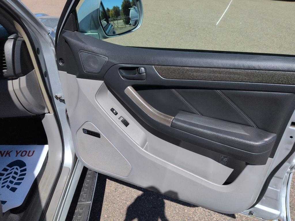2004 SILVER Toyota 4Runner Limited (JTEBU17R548) with an V6, 4.0L engine, Automatic transmission, located at 10890 W. Colfax Ave., Lakewood, CO, 80215, (303) 274-7692, 39.739914, -105.120132 - Photo#19