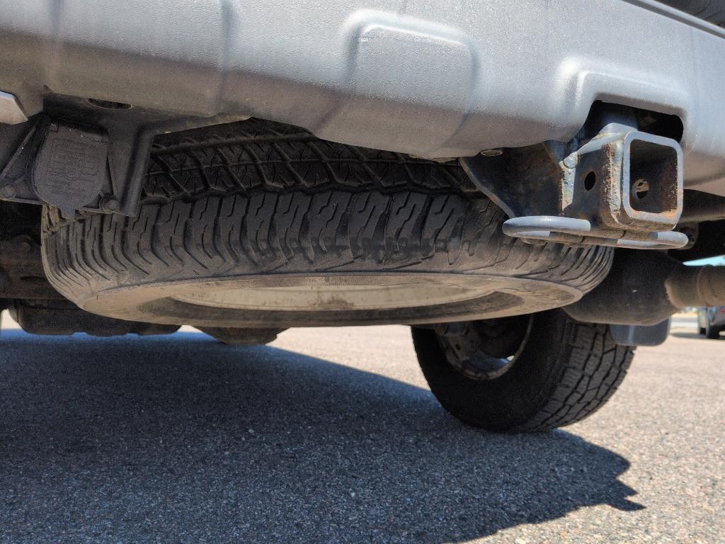 2004 SILVER Toyota 4Runner Limited (JTEBU17R548) with an V6, 4.0L engine, Automatic transmission, located at 10890 W. Colfax Ave., Lakewood, CO, 80215, (303) 274-7692, 39.739914, -105.120132 - Photo#24
