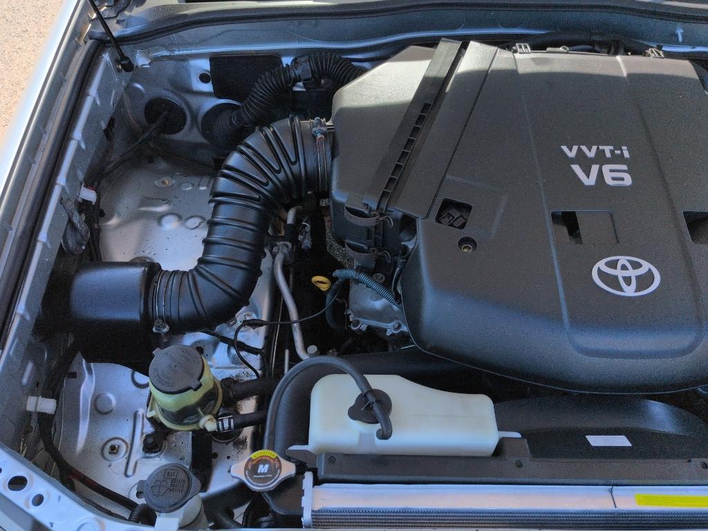 2004 SILVER Toyota 4Runner Limited (JTEBU17R548) with an V6, 4.0L engine, Automatic transmission, located at 10890 W. Colfax Ave., Lakewood, CO, 80215, (303) 274-7692, 39.739914, -105.120132 - Photo#25