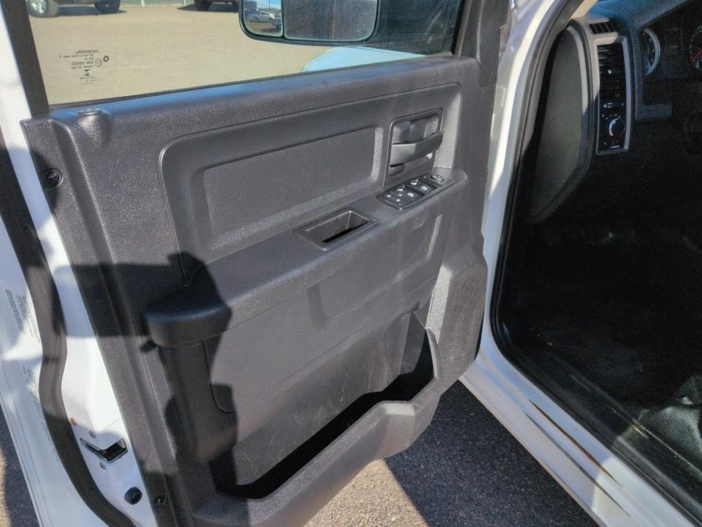 2014 WHITE Ram 1500 TRADESMAN QUAD CAB 4 (1C6RR7FTXES) with an V8, 5.7L engine, Automatic transmission, located at 10890 W. Colfax Ave., Lakewood, CO, 80215, (303) 274-7692, 39.739914, -105.120132 - Photo#8