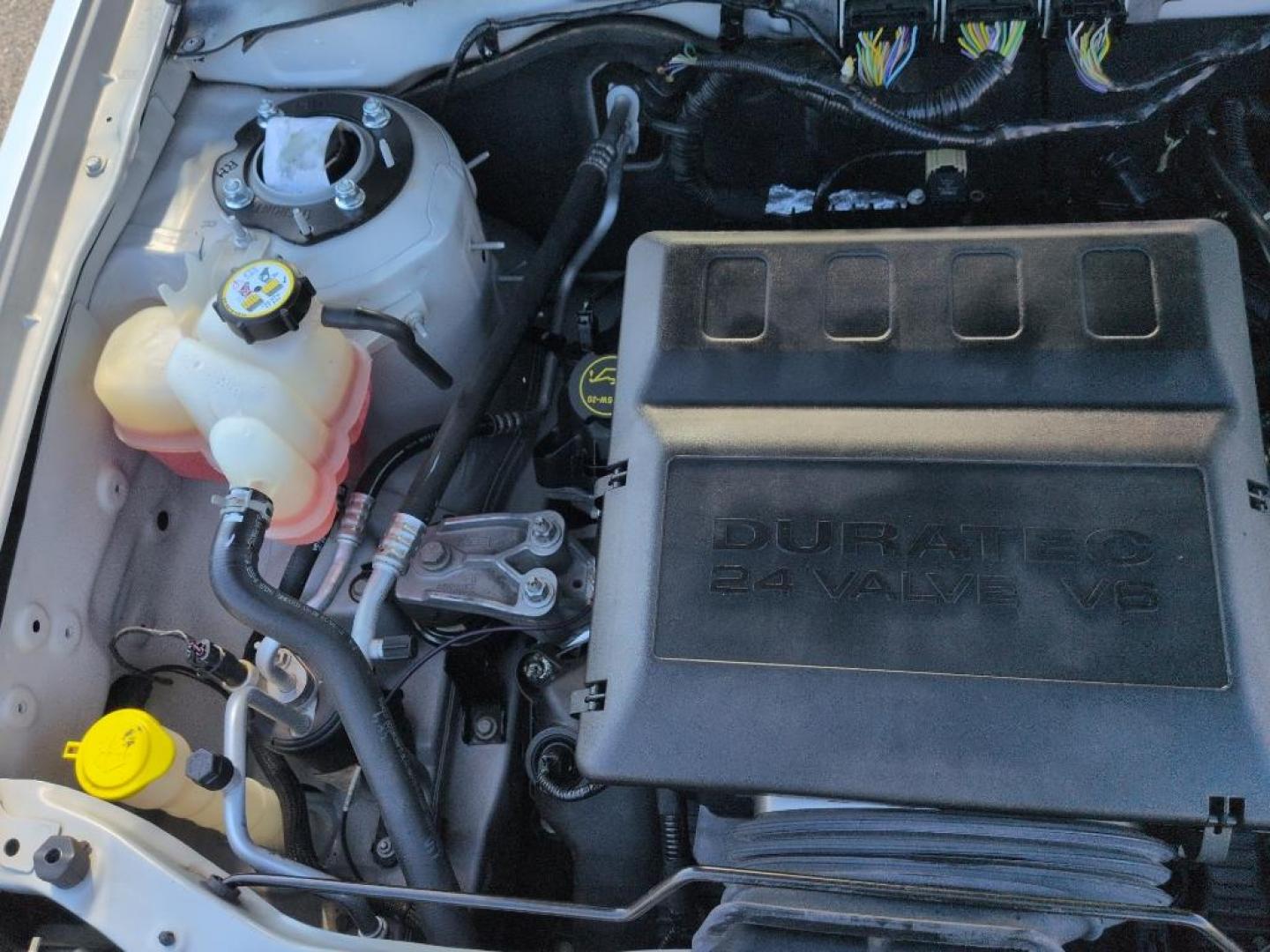 2012 SILVER Ford Escape Limited (1FMCU9EG0CK) with an V6, 3.0L engine, Automatic transmission, located at 10890 W. Colfax Ave., Lakewood, CO, 80215, (303) 274-7692, 39.739914, -105.120132 - Photo#26