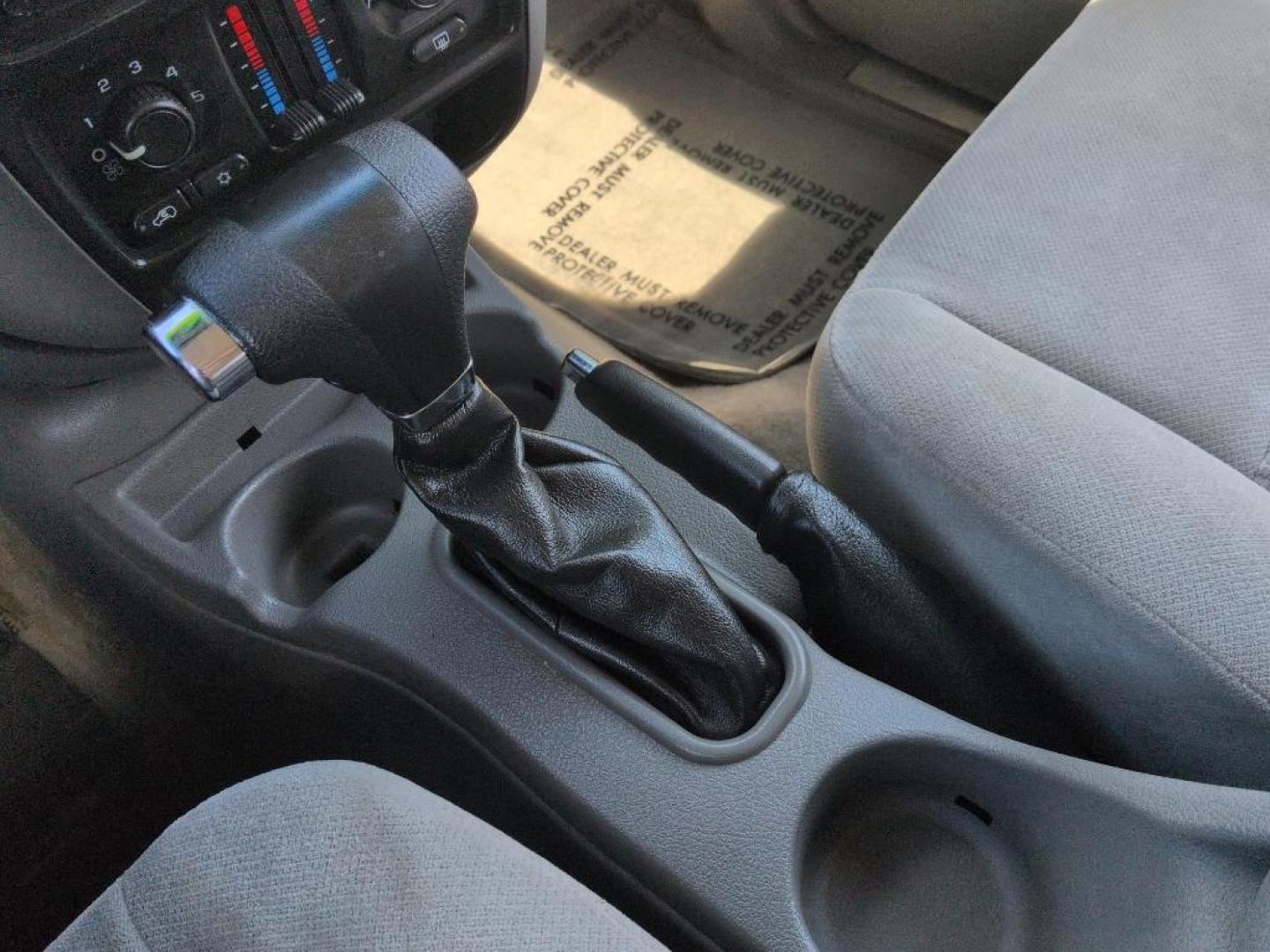 2008 SILVER Chevrolet TrailBlazer LT2 4WD (1GNDT13S882) with an 6 Cyl, 4.2L engine, Automatic transmission, located at 10890 W. Colfax Ave., Lakewood, CO, 80215, (303) 274-7692, 39.739914, -105.120132 - Photo#13