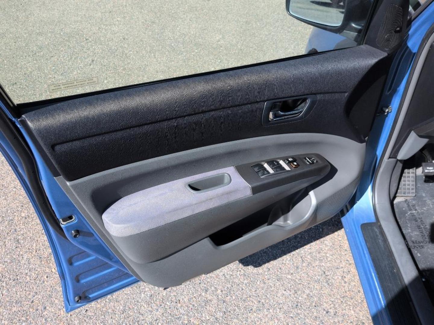 2007 BLUE Toyota Prius 4-DOOR LIFTBACK (JTDKB20U077) with an 4 Cyl, 1.5L engine, Automatic transmission, located at 10890 W. Colfax Ave., Lakewood, CO, 80215, (303) 274-7692, 39.739914, -105.120132 - Photo#8