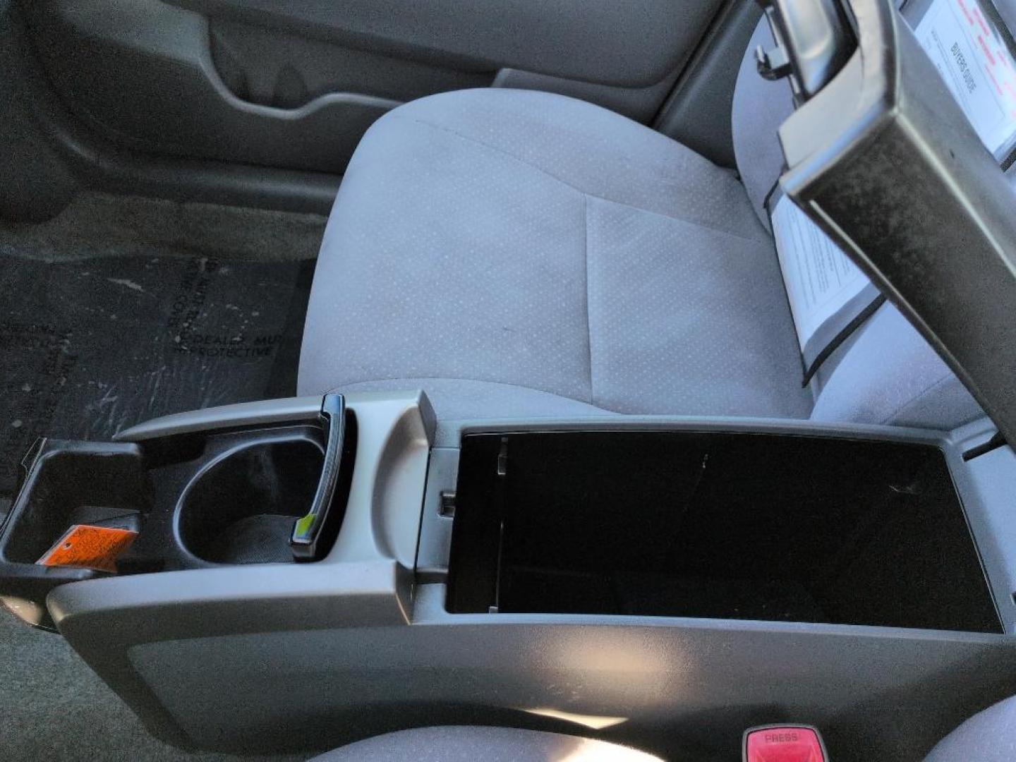 2007 BLUE Toyota Prius 4-DOOR LIFTBACK (JTDKB20U077) with an 4 Cyl, 1.5L engine, Automatic transmission, located at 10890 W. Colfax Ave., Lakewood, CO, 80215, (303) 274-7692, 39.739914, -105.120132 - Photo#13