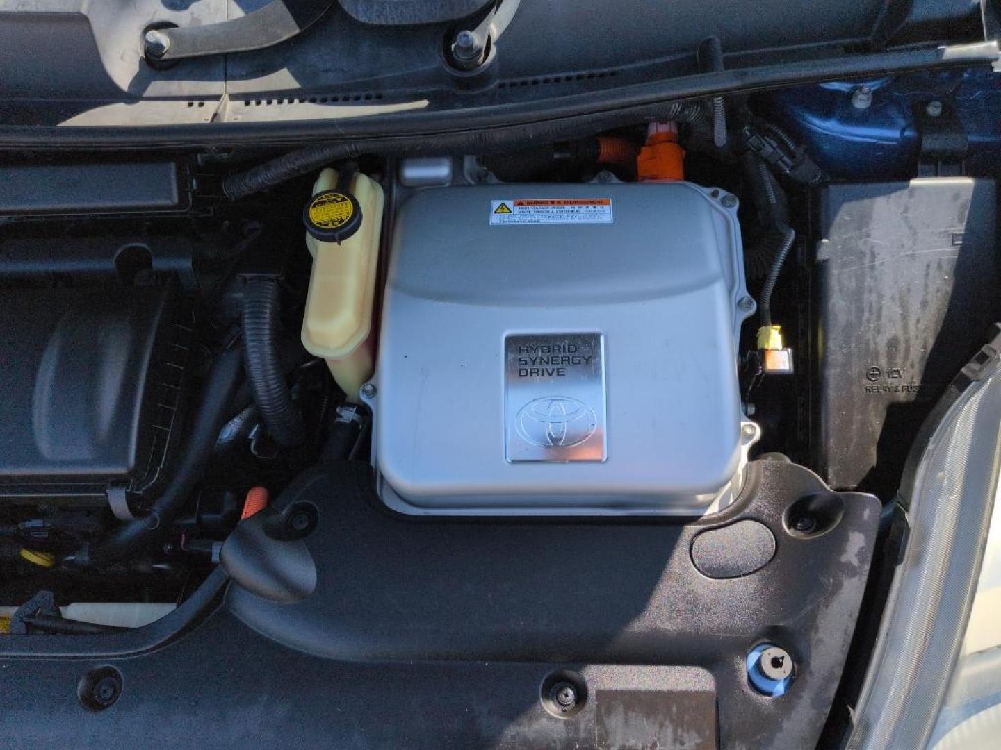 2007 BLUE Toyota Prius 4-DOOR LIFTBACK (JTDKB20U077) with an 4 Cyl, 1.5L engine, Automatic transmission, located at 10890 W. Colfax Ave., Lakewood, CO, 80215, (303) 274-7692, 39.739914, -105.120132 - Photo#22