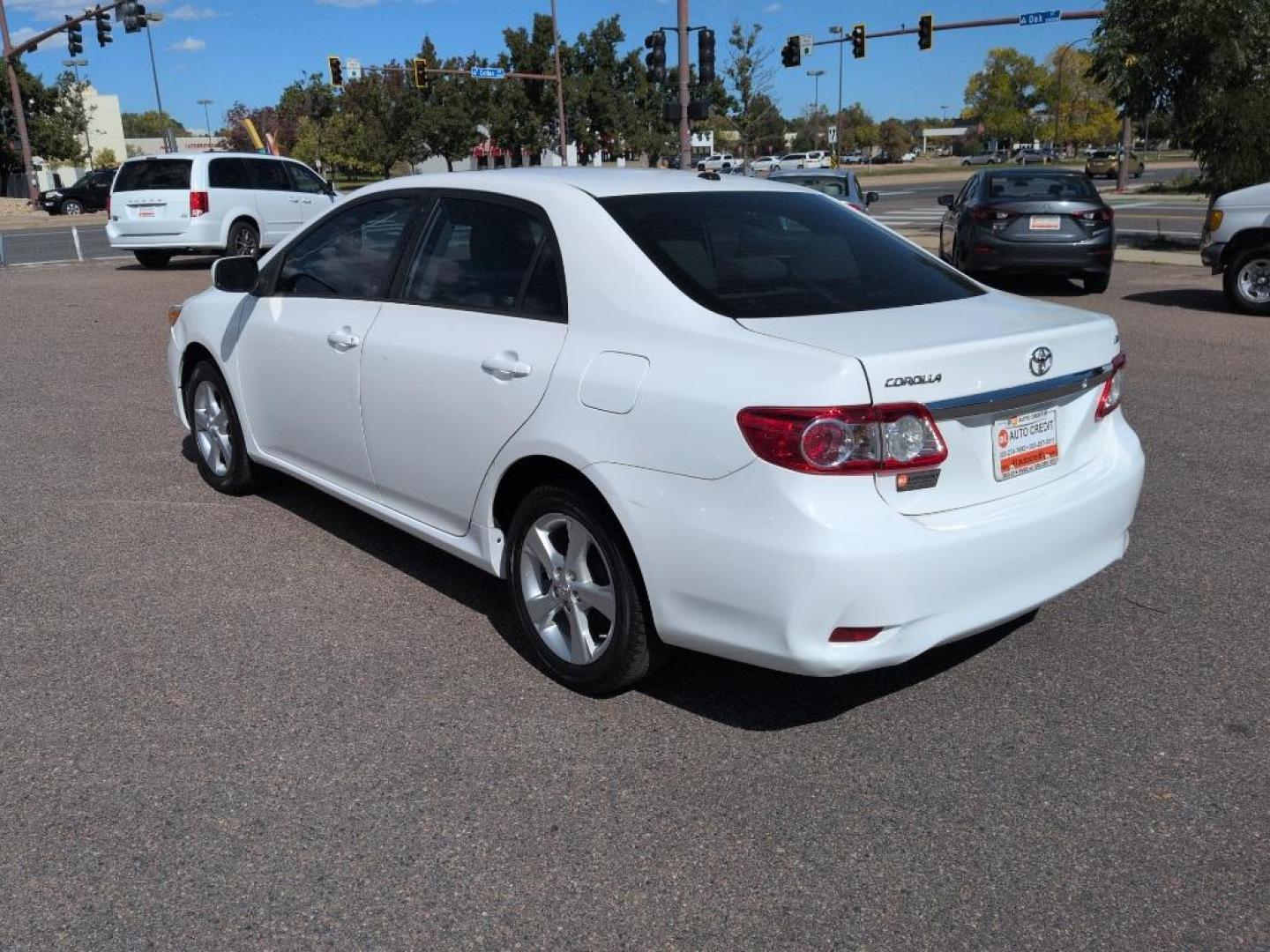2012 WHITE Toyota Corolla LE 4-SPEED AT (5YFBU4EEXCP) with an 4 Cyl, 1.8L engine, Automatic transmission, located at 10890 W. Colfax Ave., Lakewood, CO, 80215, (303) 274-7692, 39.739914, -105.120132 - Photo#6