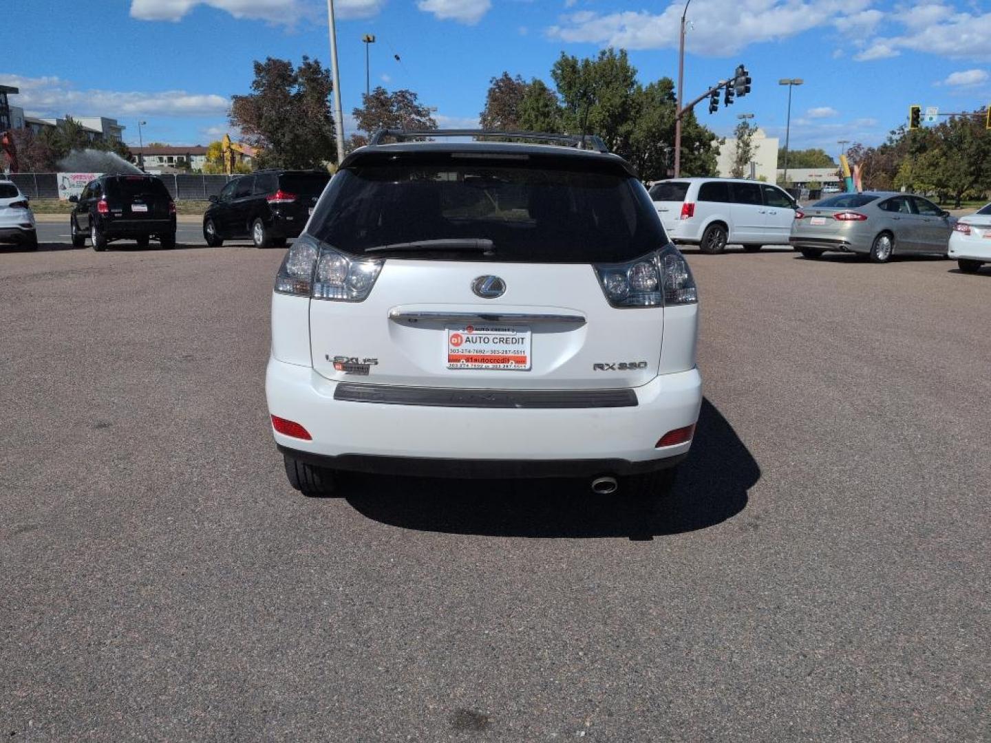 2004 WHITE Lexus RX 330 Base (JTJHA31U540) with an V6, 3.3L engine, Automatic transmission, located at 10890 W. Colfax Ave., Lakewood, CO, 80215, (303) 274-7692, 39.739914, -105.120132 - Photo#5