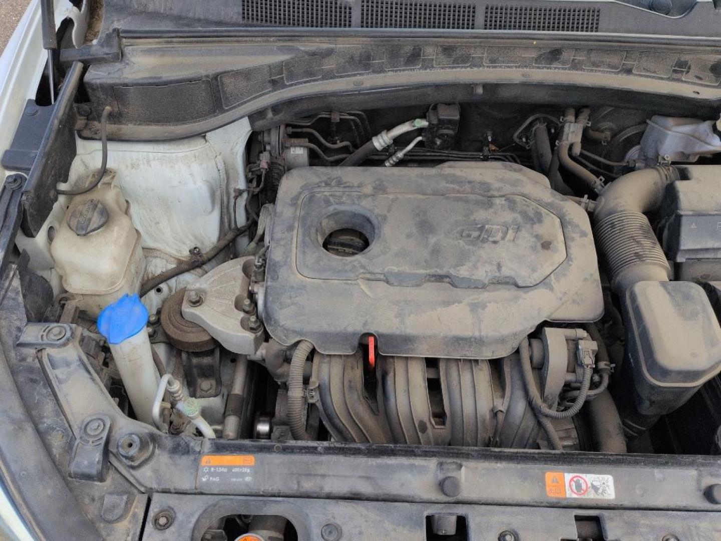 2017 WHITE Hyundai Santa Fe Sport Base (5XYZT3LB8HG) with an 4 Cyl, 2.4L engine, Automatic transmission, located at 10890 W. Colfax Ave., Lakewood, CO, 80215, (303) 274-7692, 39.739914, -105.120132 - Photo#25