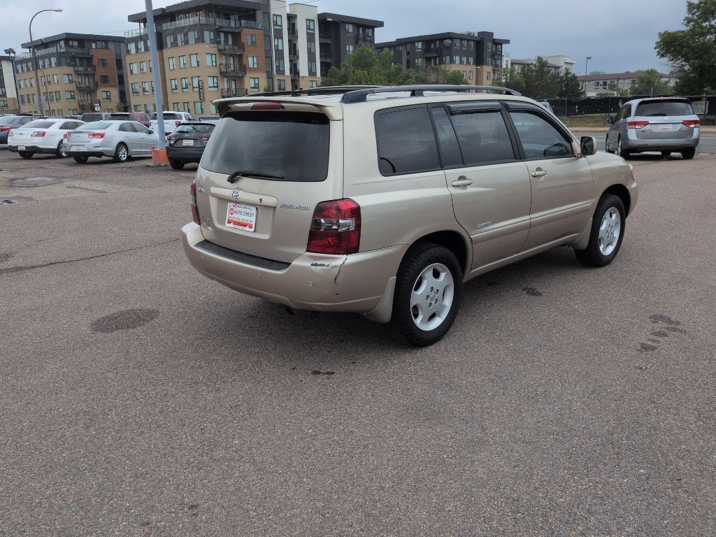 2007 GOLD /ACTUAL Toyota Highlander LIMITED V6 4WD (JTEEP21AX70) with an V6, 3.3L engine, Automatic transmission, located at 10890 W. Colfax Ave., Lakewood, CO, 80215, (303) 274-7692, 39.739914, -105.120132- Photo#4