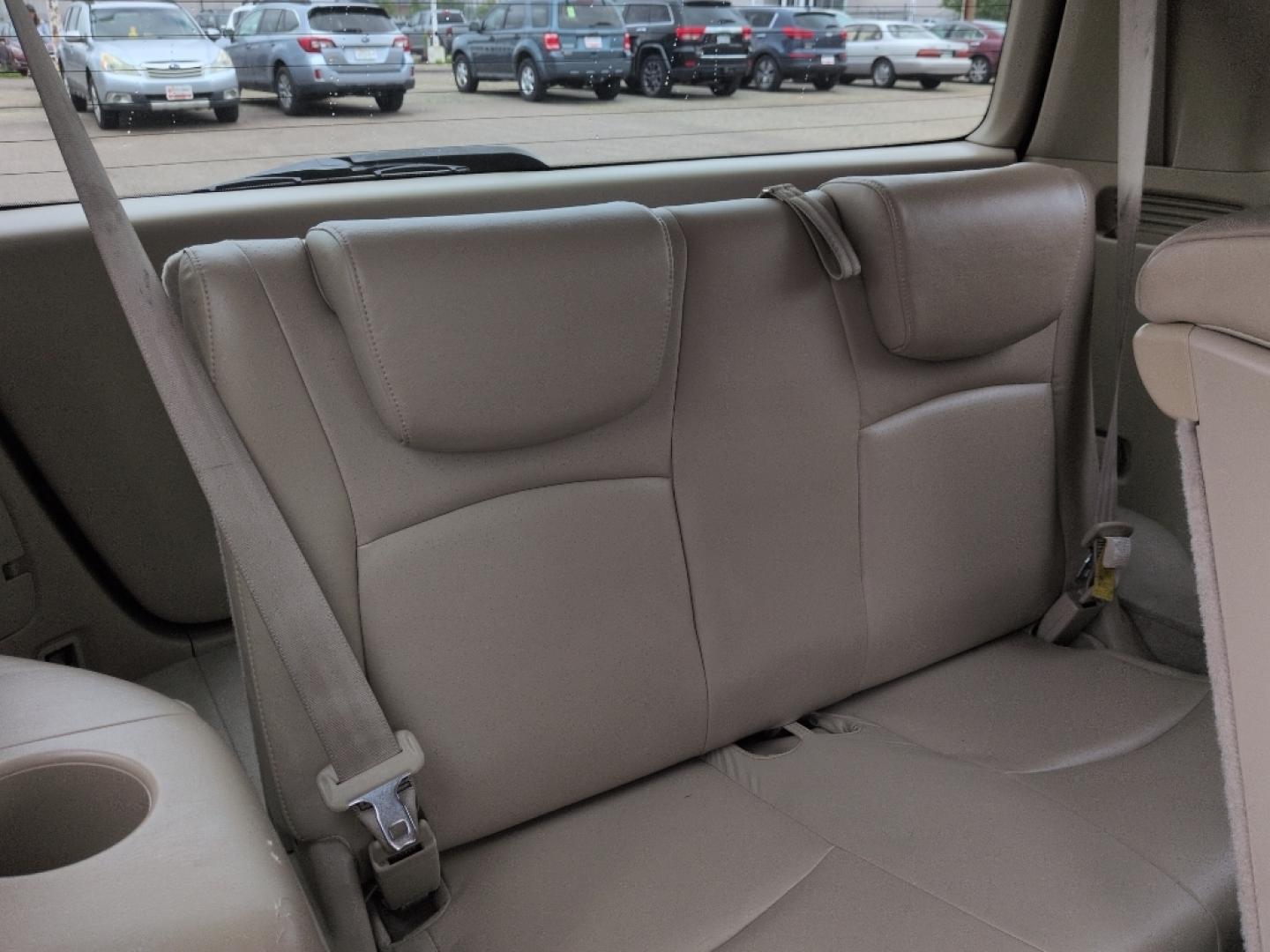 2007 GOLD Toyota Highlander LIMITED V6 4WD (JTEEP21AX70) with an V6, 3.3L engine, Automatic transmission, located at 10890 W. Colfax Ave., Lakewood, CO, 80215, (303) 274-7692, 39.739914, -105.120132- Photo#20