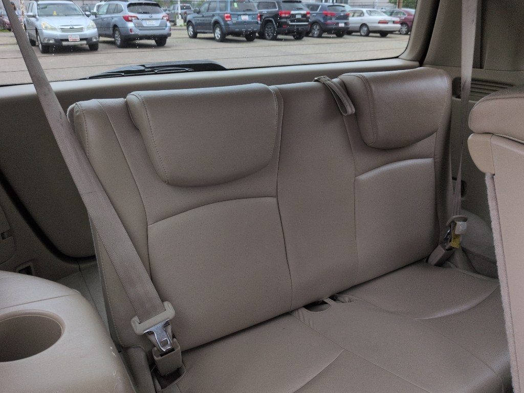 2007 GOLD /ACTUAL Toyota Highlander LIMITED V6 4WD (JTEEP21AX70) with an V6, 3.3L engine, Automatic transmission, located at 10890 W. Colfax Ave., Lakewood, CO, 80215, (303) 274-7692, 39.739914, -105.120132- Photo#20