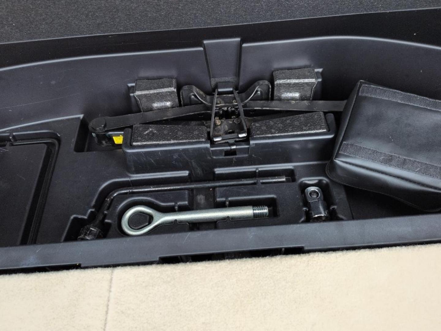 2005 SILVER Lexus RX 330 Base (2T2HA31U35C) with an V6, 3.3L engine, Automatic transmission, located at 10890 W. Colfax Ave., Lakewood, CO, 80215, (303) 274-7692, 39.739914, -105.120132 - Photo#25