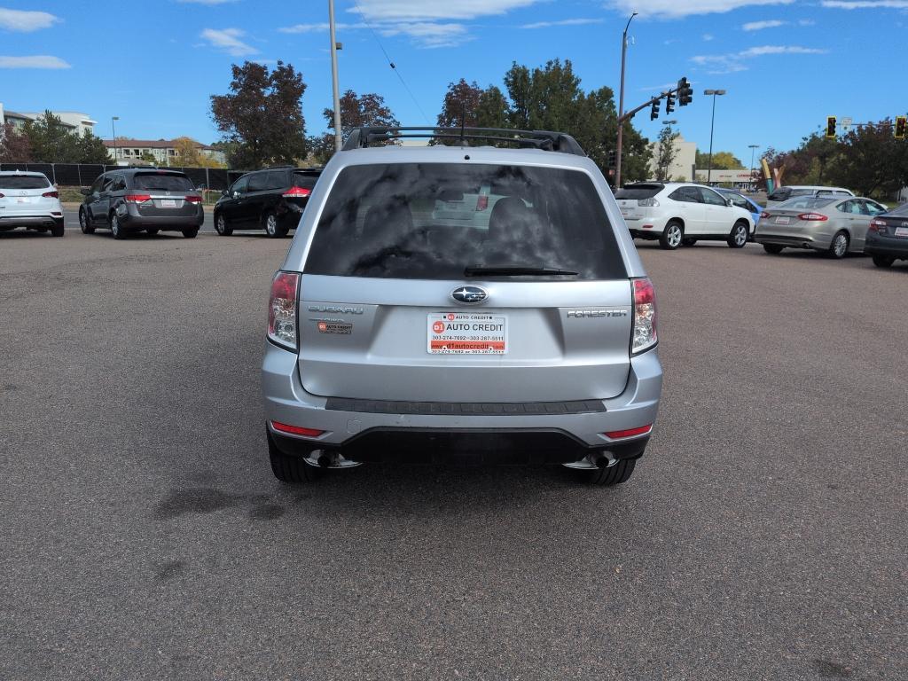 2012 SILVER Subaru Forester 2.5X Premium AWP (JF2SHBDC0CH) with an 4 Cyl, 2.5L engine, Automatic transmission, located at 10890 W. Colfax Ave., Lakewood, CO, 80215, (303) 274-7692, 39.739914, -105.120132 - Photo#5