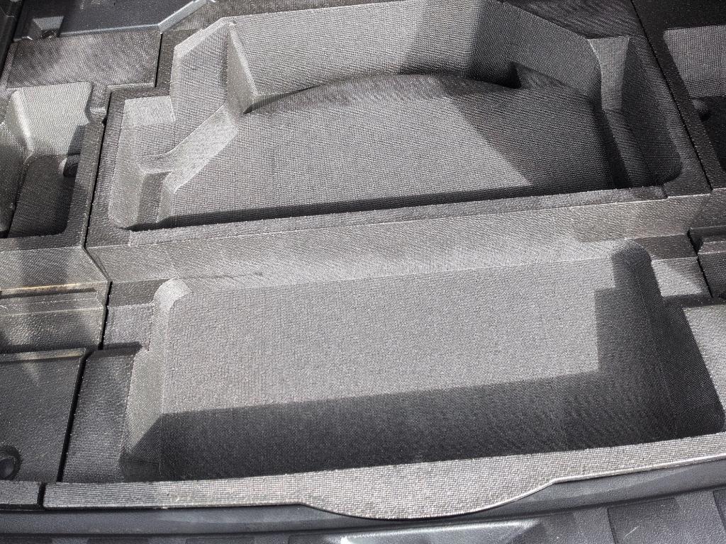 2012 SILVER Subaru Forester 2.5X Premium AWP (JF2SHBDC0CH) with an 4 Cyl, 2.5L engine, Automatic transmission, located at 10890 W. Colfax Ave., Lakewood, CO, 80215, (303) 274-7692, 39.739914, -105.120132 - Photo#23