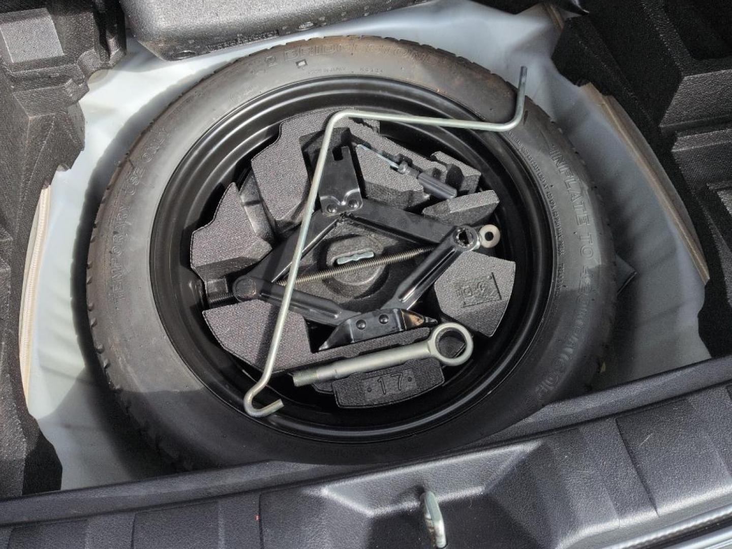 2012 SILVER Subaru Forester 2.5X Premium AWP (JF2SHBDC0CH) with an 4 Cyl, 2.5L engine, Automatic transmission, located at 10890 W. Colfax Ave., Lakewood, CO, 80215, (303) 274-7692, 39.739914, -105.120132 - Photo#24