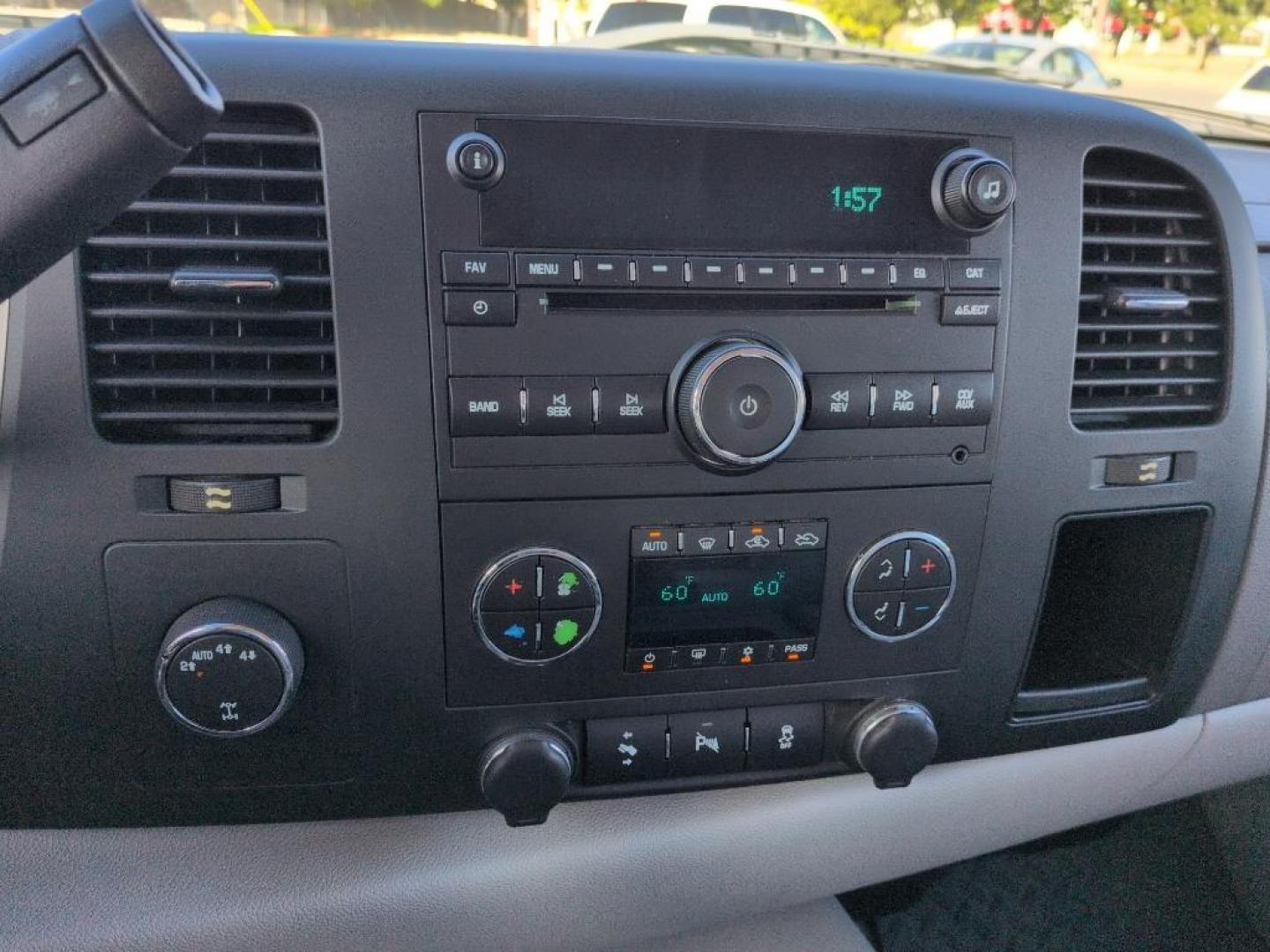 2012 RED Chevrolet Silverado LT (1GCRKSE73CZ) with an V8, 5.3L engine, Automatic transmission, located at 10890 W. Colfax Ave., Lakewood, CO, 80215, (303) 274-7692, 39.739914, -105.120132 - Photo#12