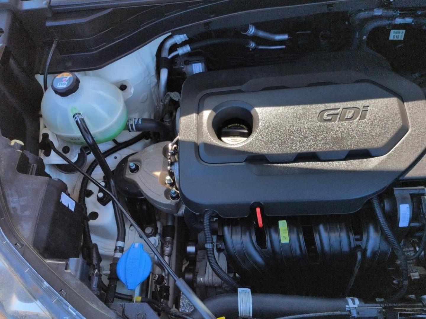 2017 WHITE Kia Sportage EX (KNDPNCAC1H7) with an 4 Cyl, 2.4L engine, Automatic transmission, located at 10890 W. Colfax Ave., Lakewood, CO, 80215, (303) 274-7692, 39.739914, -105.120132 - Photo#24