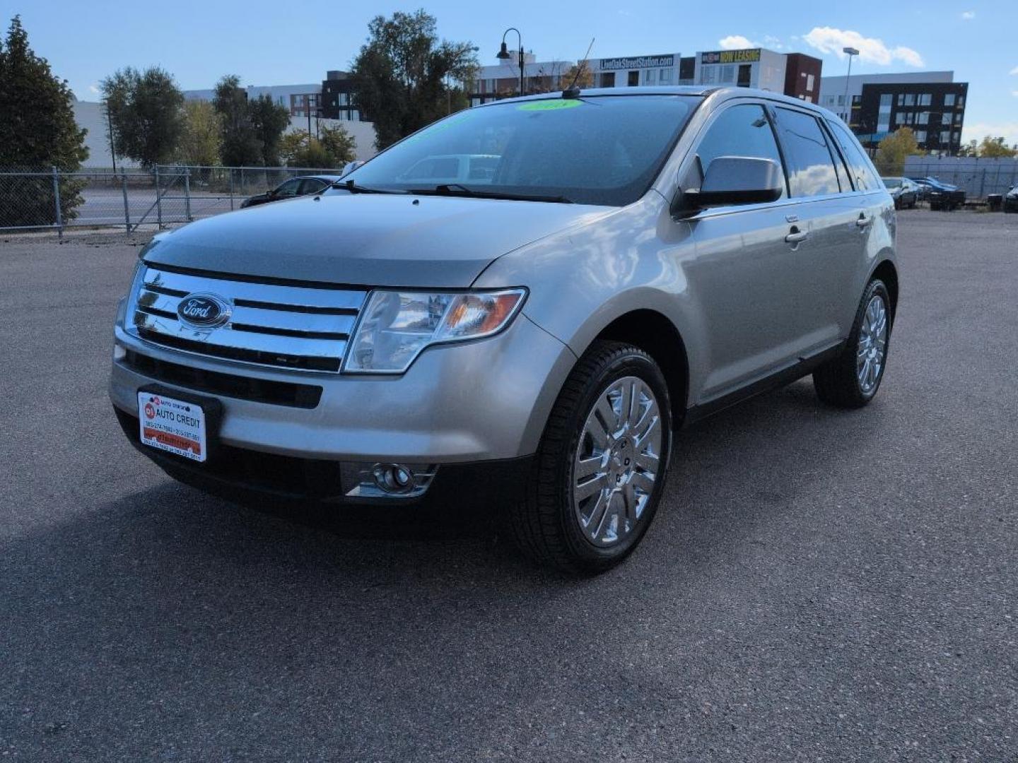 2008 SILVER Ford Edge Limited (2FMDK49C38B) with an V6, 3.5L engine, Automatic transmission, located at 10890 W. Colfax Ave., Lakewood, CO, 80215, (303) 274-7692, 39.739914, -105.120132 - Photo#0