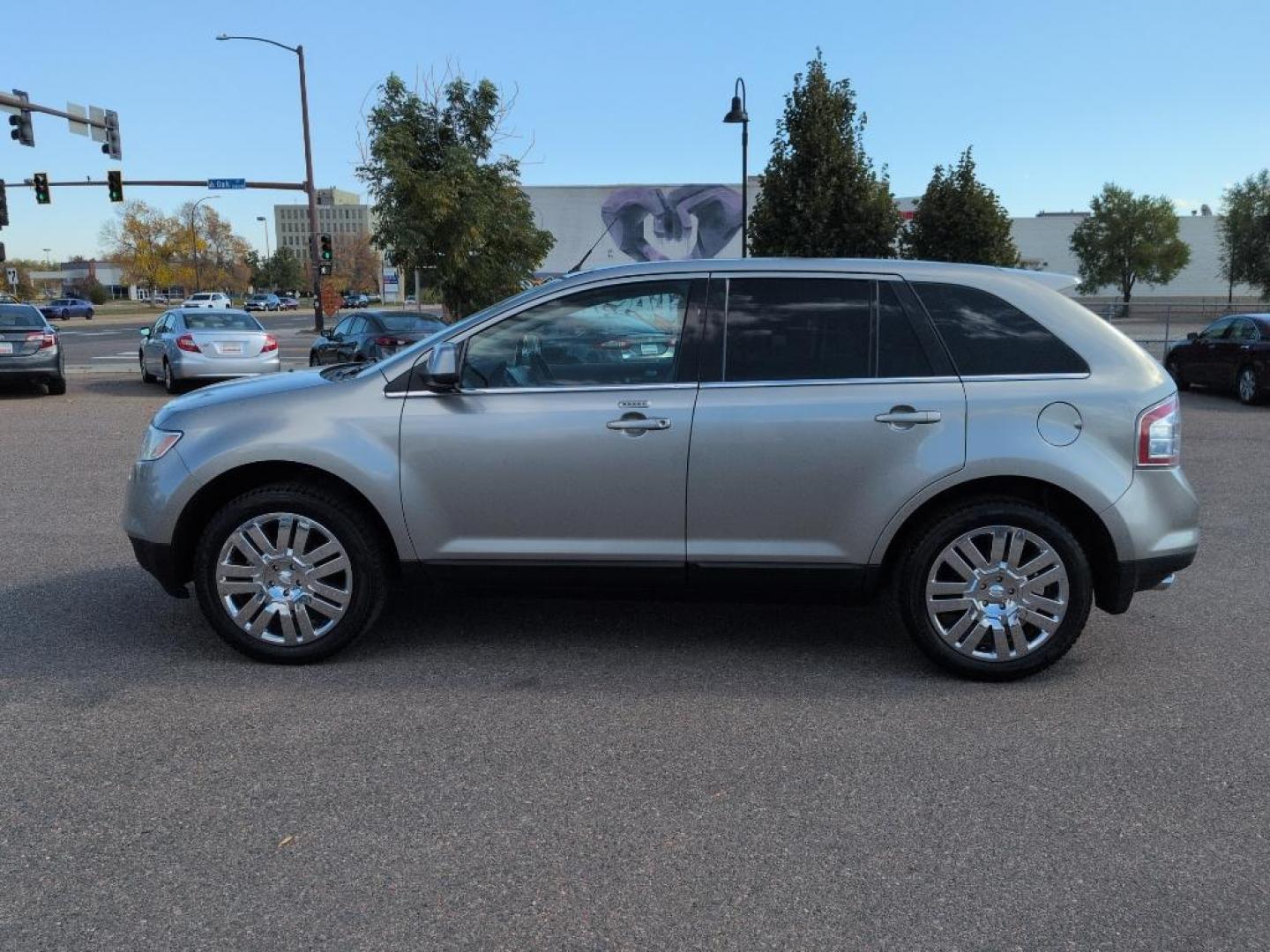 2008 SILVER Ford Edge Limited (2FMDK49C38B) with an V6, 3.5L engine, Automatic transmission, located at 10890 W. Colfax Ave., Lakewood, CO, 80215, (303) 274-7692, 39.739914, -105.120132 - Photo#8