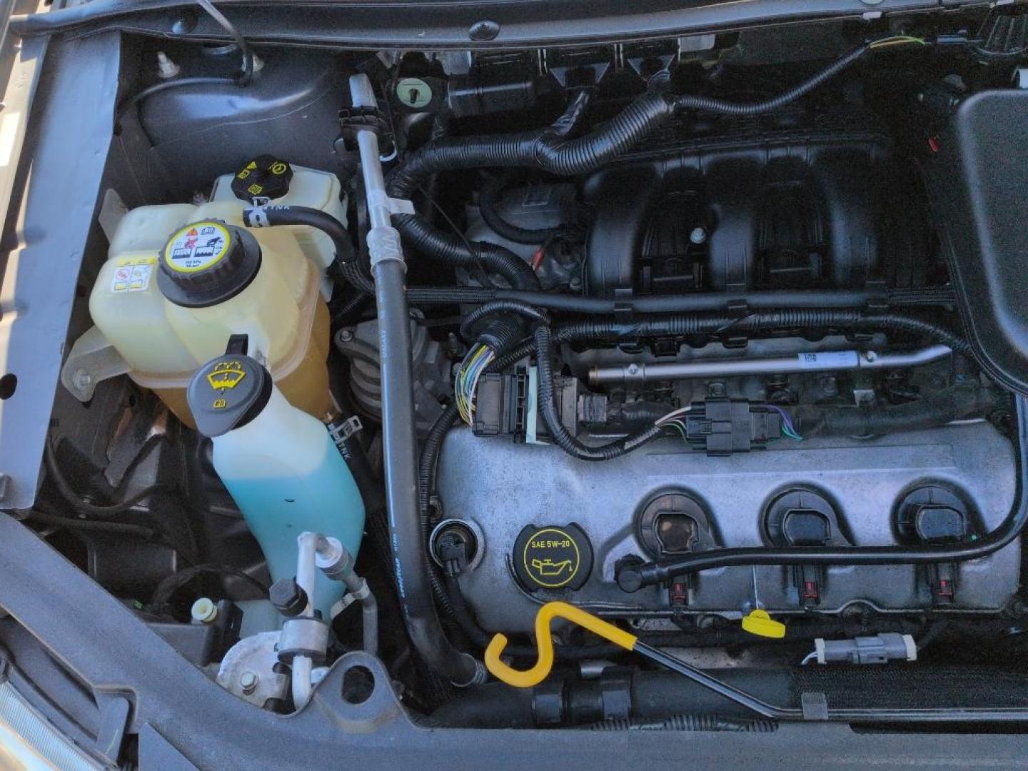 2008 SILVER Ford Edge Limited (2FMDK49C38B) with an V6, 3.5L engine, Automatic transmission, located at 10890 W. Colfax Ave., Lakewood, CO, 80215, (303) 274-7692, 39.739914, -105.120132 - Photo#27