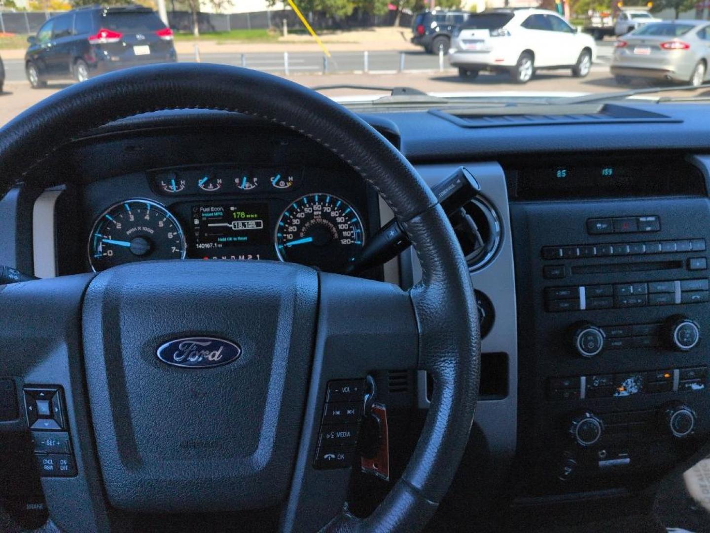 2011 WHITE Ford F-150 XLT SUPERCREW 6.5-FT (1FTFW1EF5BK) with an V8, 5.0L engine, Automatic transmission, located at 10890 W. Colfax Ave., Lakewood, CO, 80215, (303) 274-7692, 39.739914, -105.120132 - Photo#10