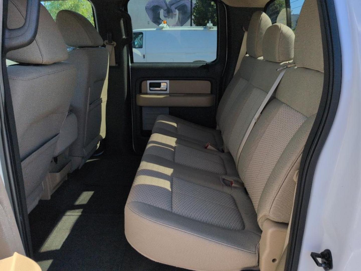 2011 WHITE Ford F-150 XLT SUPERCREW 6.5-FT (1FTFW1EF5BK) with an V8, 5.0L engine, Automatic transmission, located at 10890 W. Colfax Ave., Lakewood, CO, 80215, (303) 274-7692, 39.739914, -105.120132 - Photo#16
