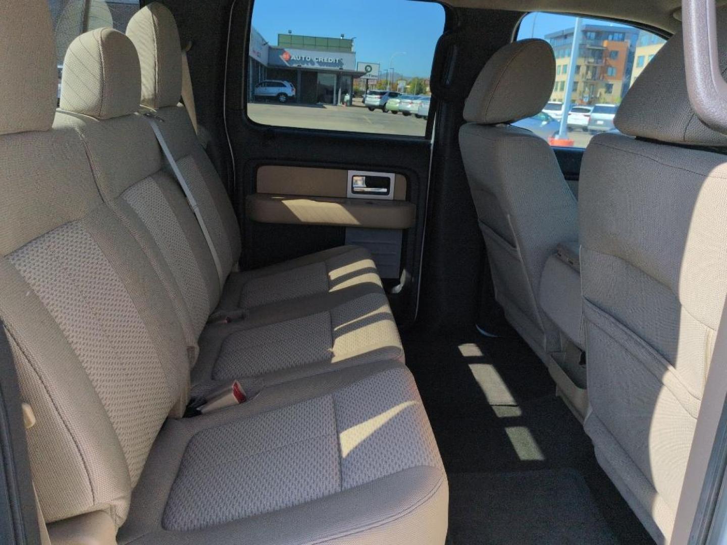 2011 WHITE Ford F-150 XLT SUPERCREW 6.5-FT (1FTFW1EF5BK) with an V8, 5.0L engine, Automatic transmission, located at 10890 W. Colfax Ave., Lakewood, CO, 80215, (303) 274-7692, 39.739914, -105.120132 - Photo#20