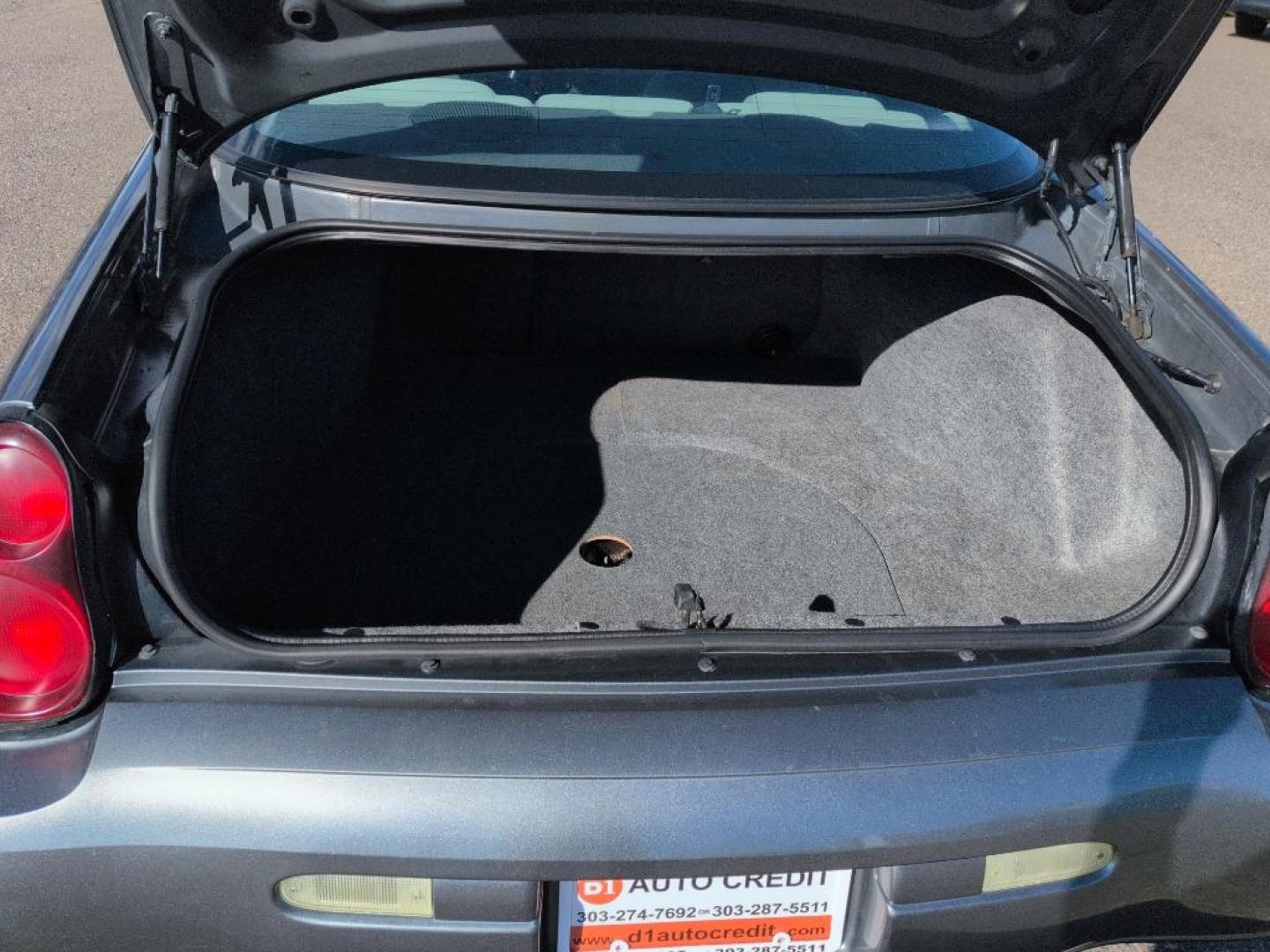 2004 GRAY Chevrolet Monte Carlo LS (2G1WW12E449) with an V6, 3.4L engine, Automatic transmission, located at 10890 W. Colfax Ave., Lakewood, CO, 80215, (303) 274-7692, 39.739914, -105.120132 - Photo#19