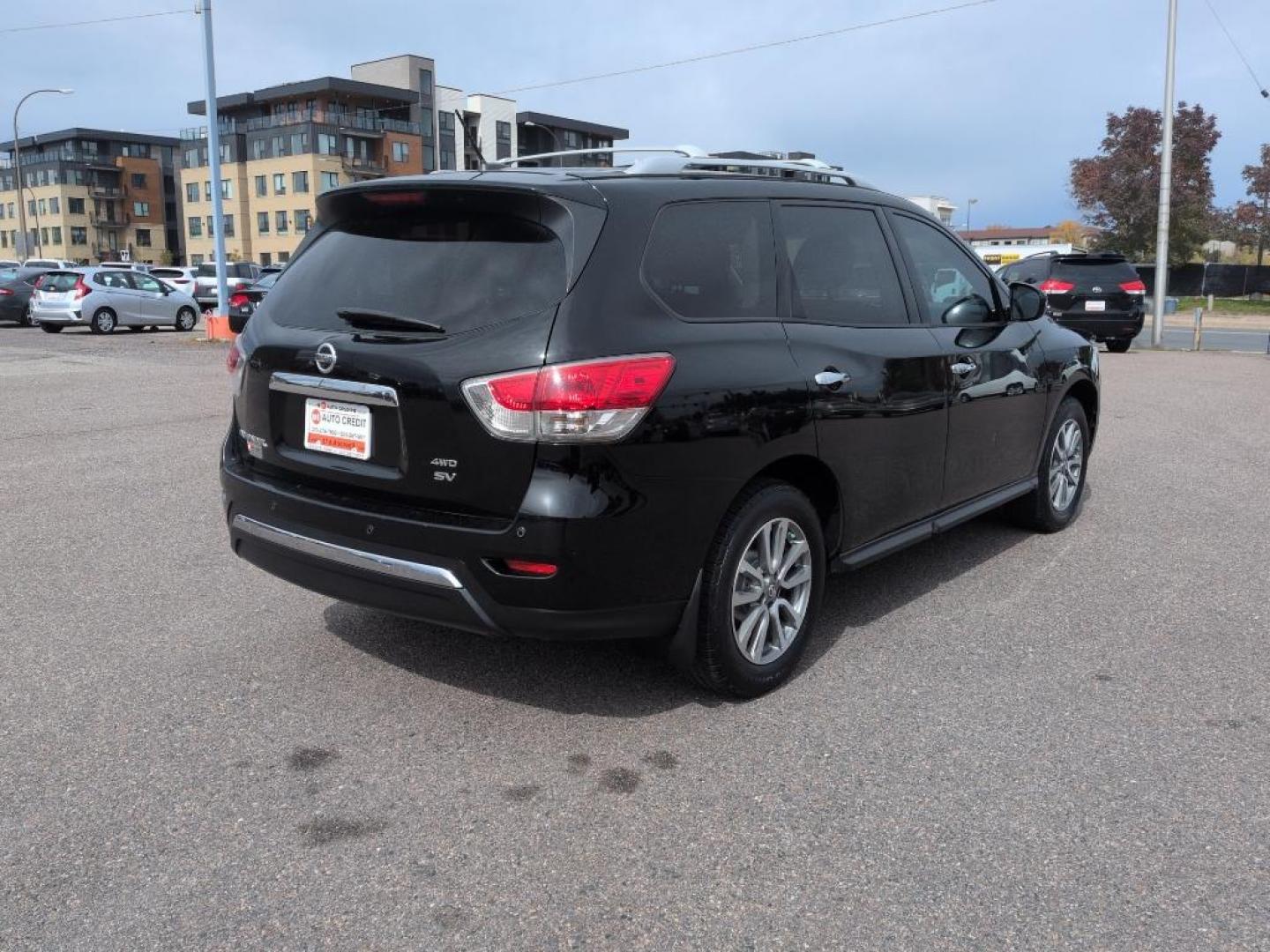 2014 BLACK Nissan Pathfinder SV 4WD (5N1AR2MM3EC) with an V6, 3.5L engine, Automatic transmission, located at 10890 W. Colfax Ave., Lakewood, CO, 80215, (303) 274-7692, 39.739914, -105.120132 - Photo#4