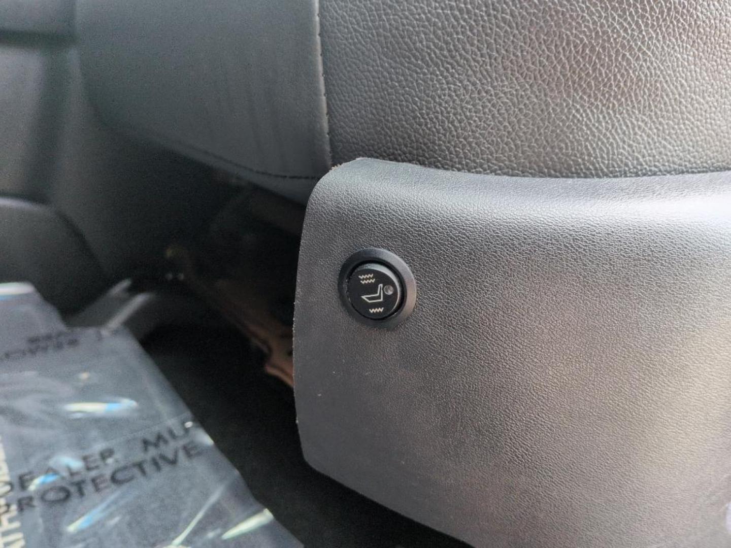 2014 BLACK Nissan Pathfinder SV 4WD (5N1AR2MM3EC) with an V6, 3.5L engine, Automatic transmission, located at 10890 W. Colfax Ave., Lakewood, CO, 80215, (303) 274-7692, 39.739914, -105.120132 - Photo#16