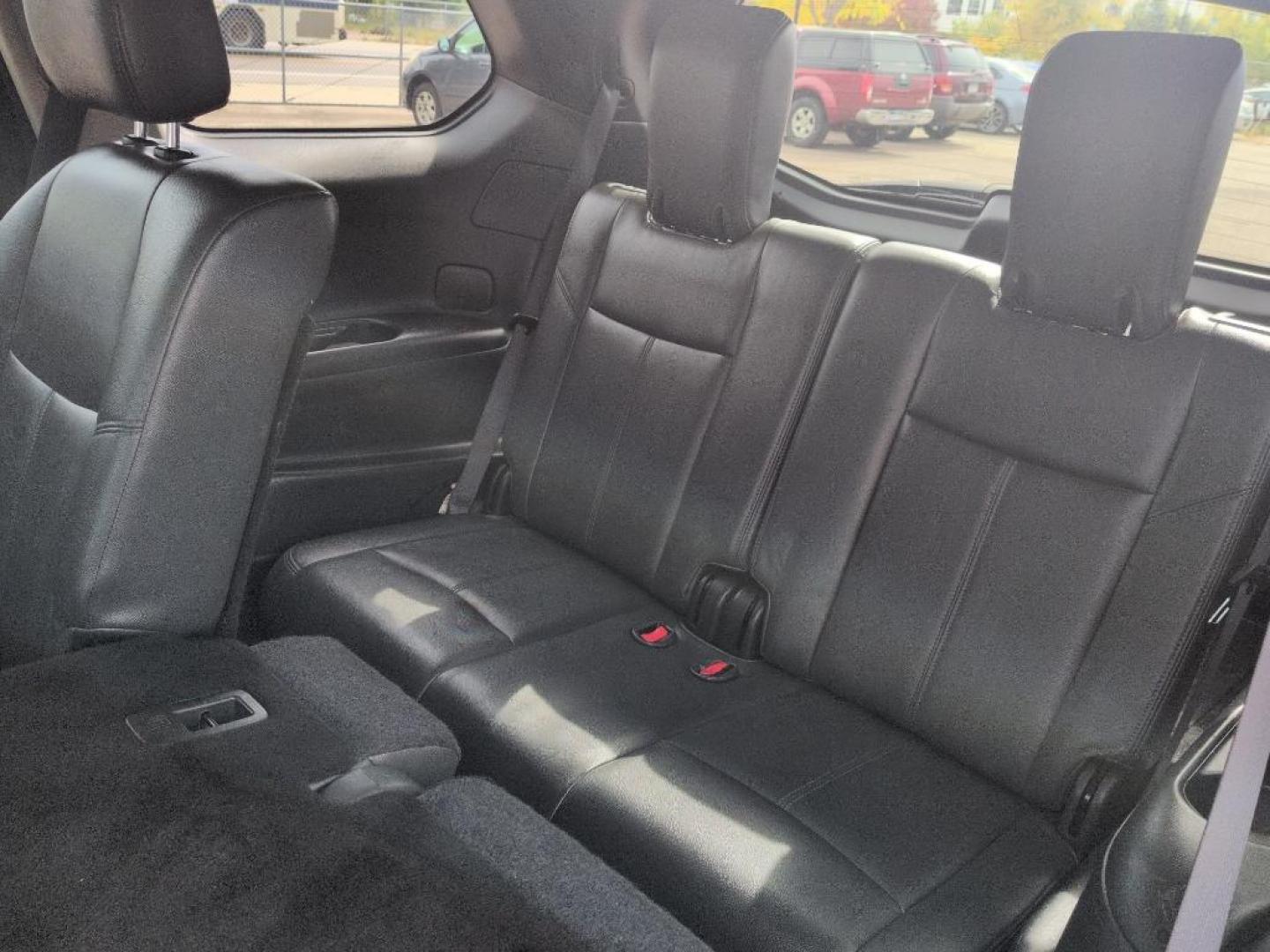 2014 BLACK Nissan Pathfinder SV 4WD (5N1AR2MM3EC) with an V6, 3.5L engine, Automatic transmission, located at 10890 W. Colfax Ave., Lakewood, CO, 80215, (303) 274-7692, 39.739914, -105.120132 - Photo#19