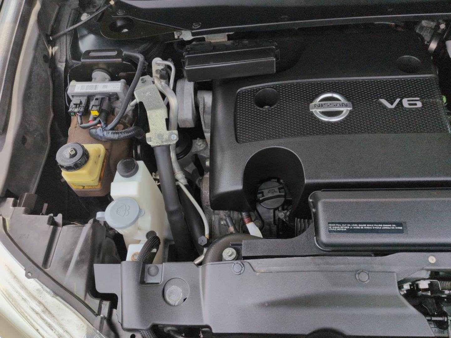 2014 BLACK Nissan Pathfinder SV 4WD (5N1AR2MM3EC) with an V6, 3.5L engine, Automatic transmission, located at 10890 W. Colfax Ave., Lakewood, CO, 80215, (303) 274-7692, 39.739914, -105.120132 - Photo#30