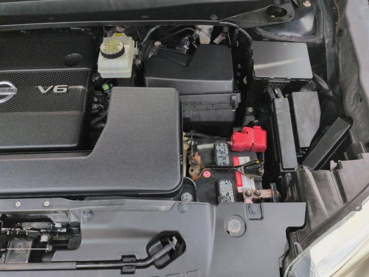 2014 BLACK Nissan Pathfinder SV 4WD (5N1AR2MM3EC) with an V6, 3.5L engine, Automatic transmission, located at 10890 W. Colfax Ave., Lakewood, CO, 80215, (303) 274-7692, 39.739914, -105.120132 - Photo#31