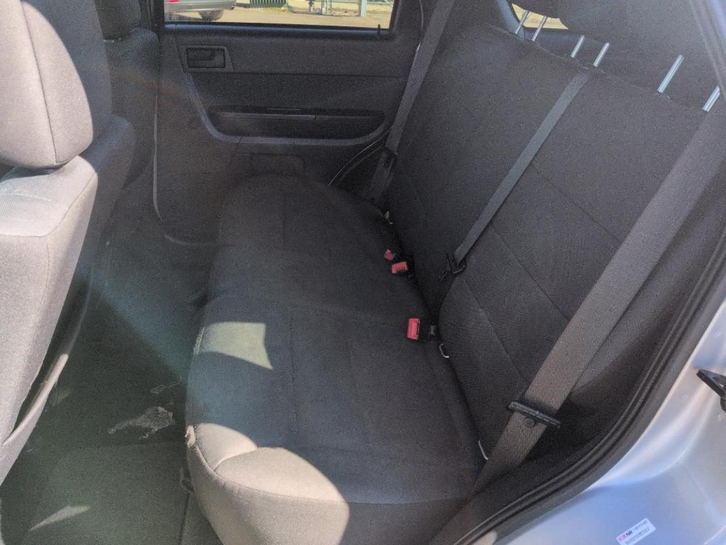 2010 SILVER Ford Escape XLT (1FMCU9D71AK) with an 4 Cyl, 2.5L engine, Automatic transmission, located at 10890 W. Colfax Ave., Lakewood, CO, 80215, (303) 274-7692, 39.739914, -105.120132 - Photo#15