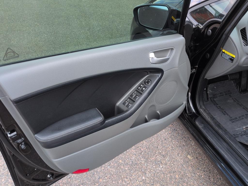 2017 BLACK Kia Forte LX 6A (3KPFL4A79HE) with an 4 Cyl, 2.0L engine, Automatic transmission, located at 10890 W. Colfax Ave., Lakewood, CO, 80215, (303) 274-7692, 39.739914, -105.120132 - Photo#8