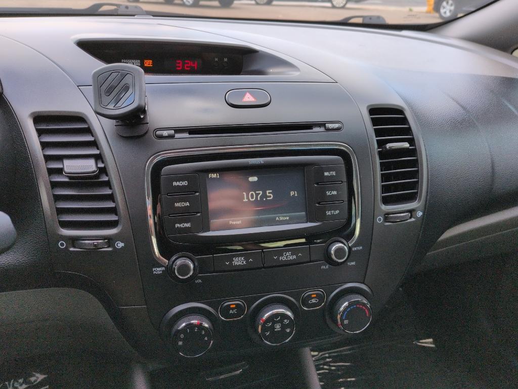 2017 BLACK Kia Forte LX 6A (3KPFL4A79HE) with an 4 Cyl, 2.0L engine, Automatic transmission, located at 10890 W. Colfax Ave., Lakewood, CO, 80215, (303) 274-7692, 39.739914, -105.120132 - Photo#11