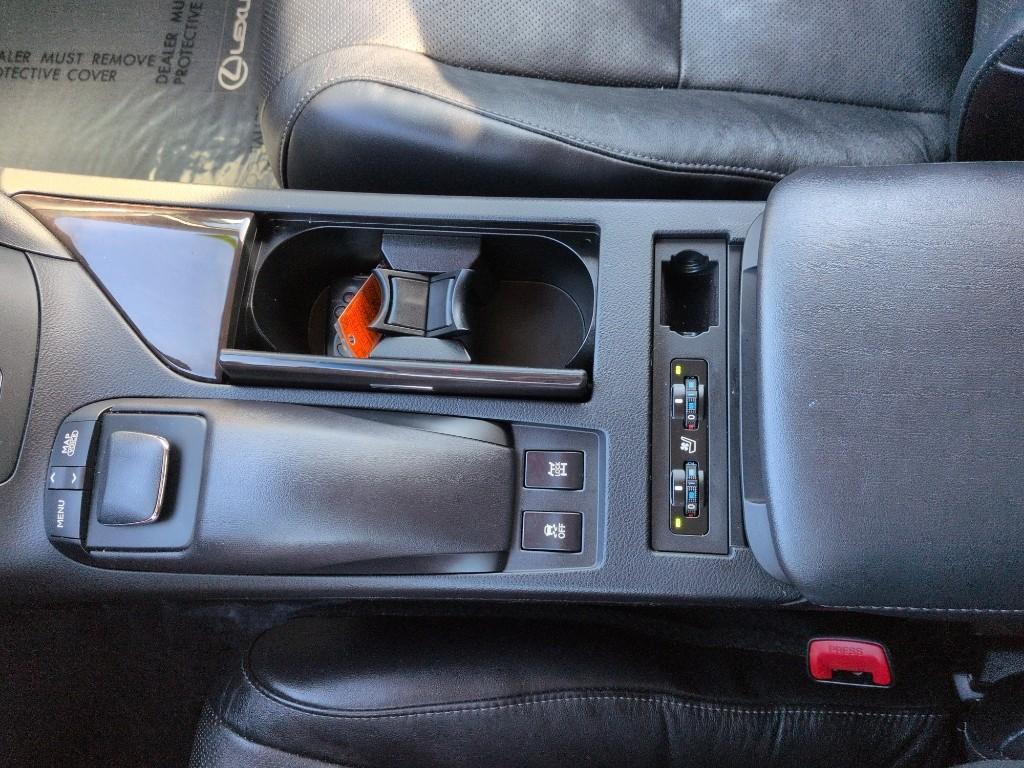 2013 BLACK Lexus RX 350 Base (2T2BK1BA1DC) with an V6, 3.5L engine, Automatic transmission, located at 10890 W. Colfax Ave., Lakewood, CO, 80215, (303) 274-7692, 39.739914, -105.120132 - Photo#14