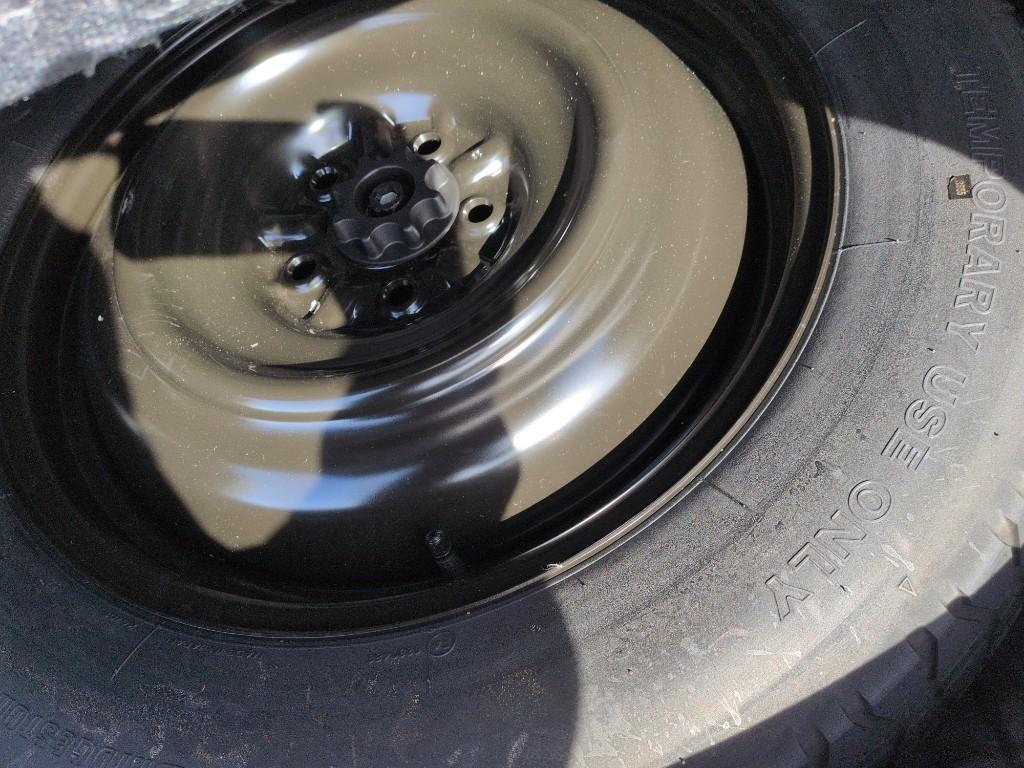 2013 BLACK Lexus RX 350 Base (2T2BK1BA1DC) with an V6, 3.5L engine, Automatic transmission, located at 10890 W. Colfax Ave., Lakewood, CO, 80215, (303) 274-7692, 39.739914, -105.120132 - Photo#26