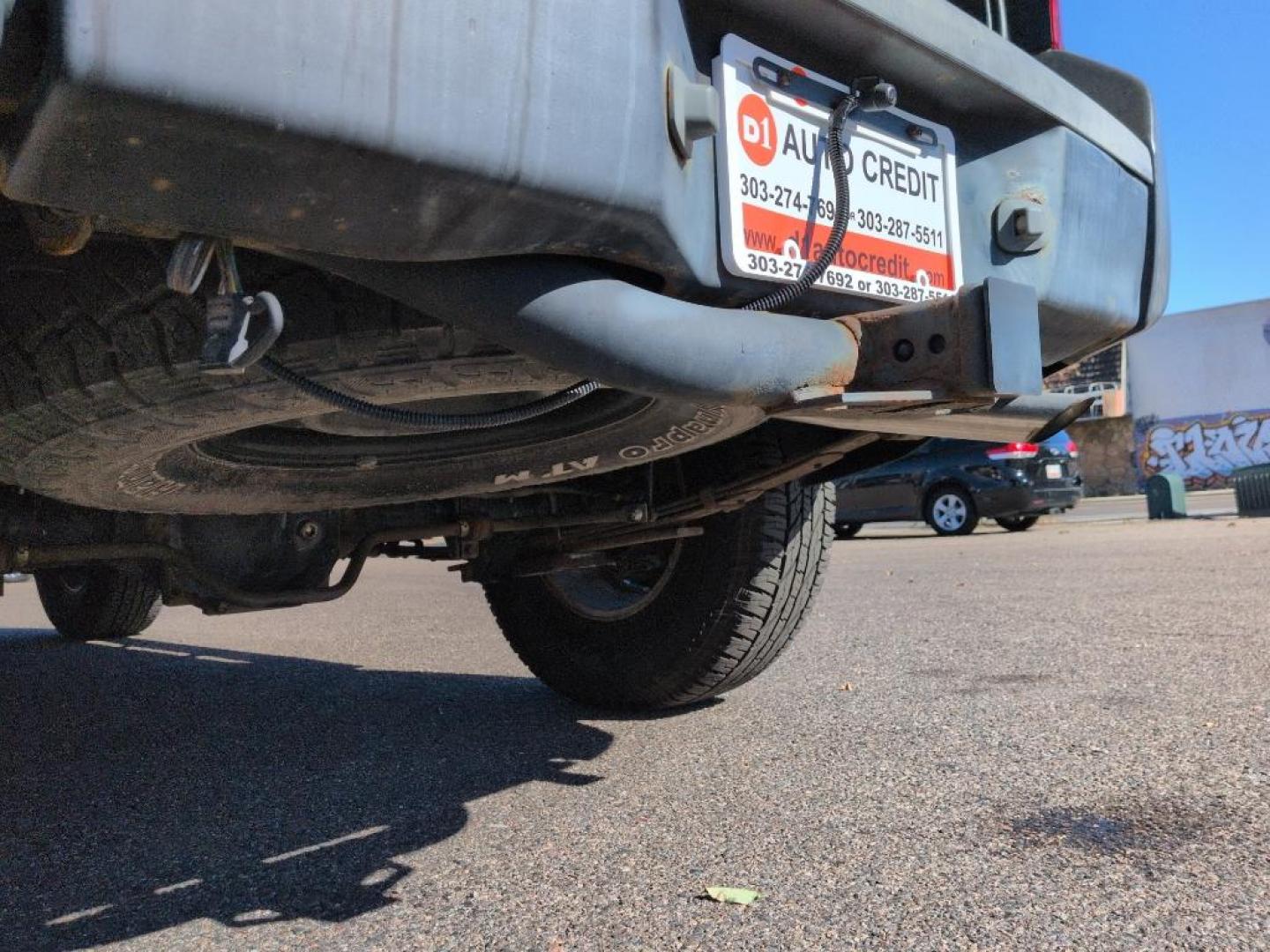 2006 GRAY Nissan Xterra OR 4WD (5N1AN08W06C) with an V6, 4.0L engine, Automatic transmission, located at 10890 W. Colfax Ave., Lakewood, CO, 80215, (303) 274-7692, 39.739914, -105.120132 - Photo#23