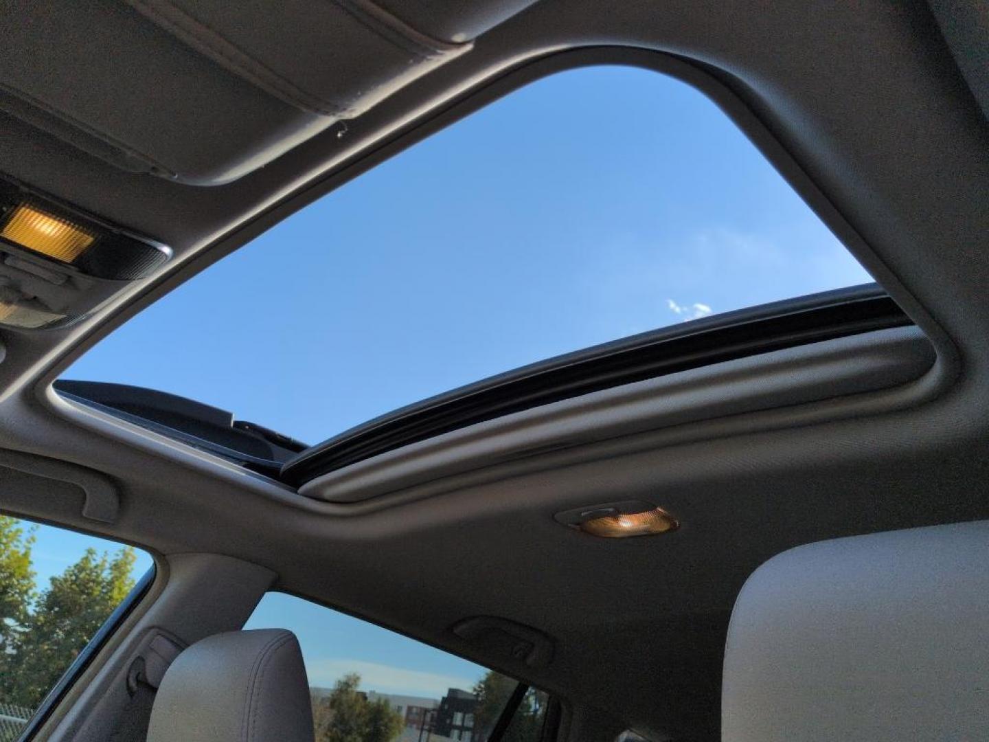 2012 BLUE Subaru Outback 3.6R Limited (4S4BRDLC9C2) with an 6 Cyl, 3.6L engine, Automatic transmission, located at 10890 W. Colfax Ave., Lakewood, CO, 80215, (303) 274-7692, 39.739914, -105.120132 - Photo#15