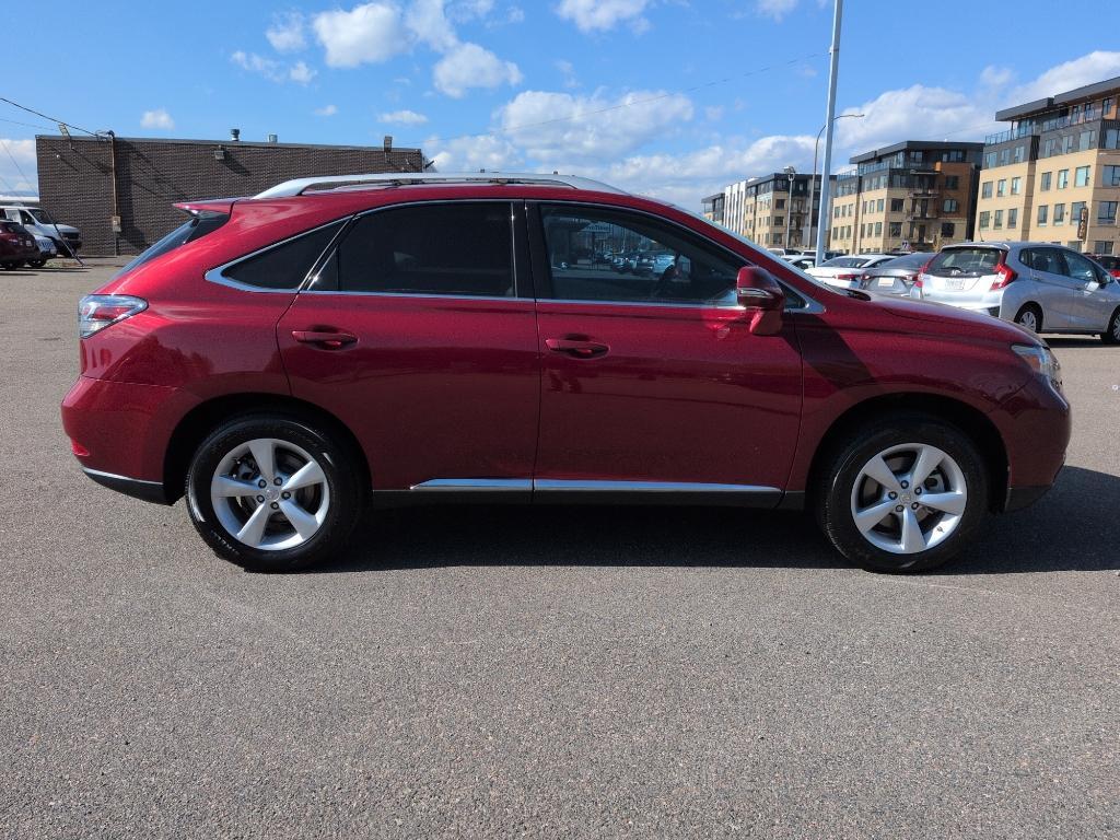 2011 RED Lexus RX 350 Base (2T2ZK1BA1BC) with an V6, 3.5L engine, Automatic transmission, located at 10890 W. Colfax Ave., Lakewood, CO, 80215, (303) 274-7692, 39.739914, -105.120132 - Photo#3