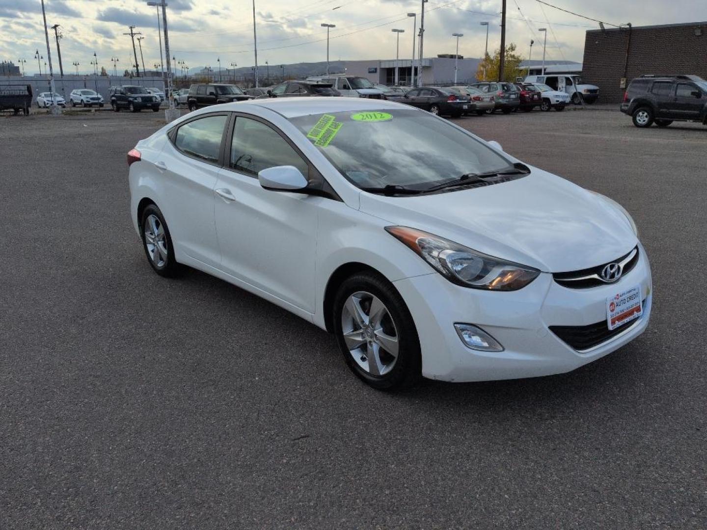 2012 WHITE Hyundai Elantra LIMITED (5NPDH4AEXCH) with an 4 Cyl, 1.8L engine, Automatic transmission, located at 10890 W. Colfax Ave., Lakewood, CO, 80215, (303) 274-7692, 39.739914, -105.120132 - Photo#2