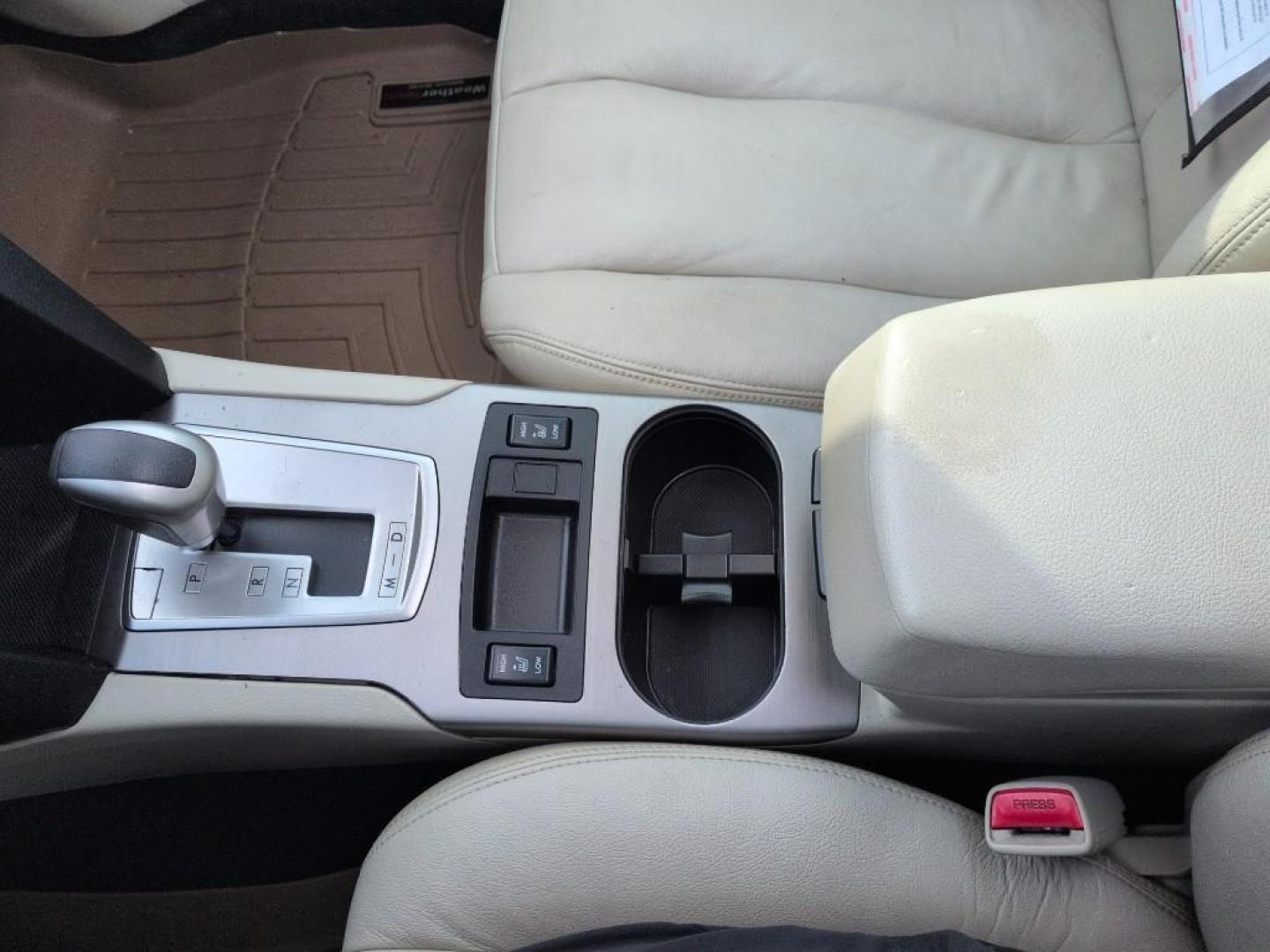 2011 RED Subaru Outback 2.5i Premium (4S4BRCGC0B3) with an 4 Cyl, 2.5L engine, Automatic transmission, located at 10890 W. Colfax Ave., Lakewood, CO, 80215, (303) 274-7692, 39.739914, -105.120132 - Photo#13