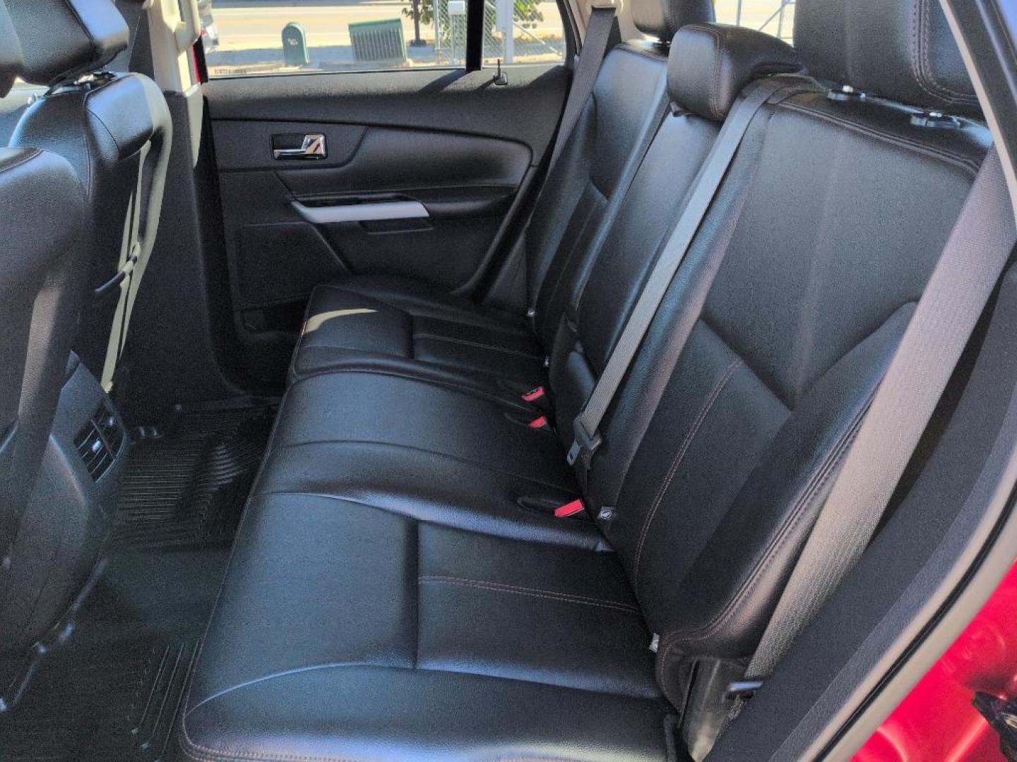 2014 RED Ford Edge SEL (2FMDK4JC8EB) with an V6, 3.5L engine, Automatic transmission, located at 10890 W. Colfax Ave., Lakewood, CO, 80215, (303) 274-7692, 39.739914, -105.120132 - Photo#16