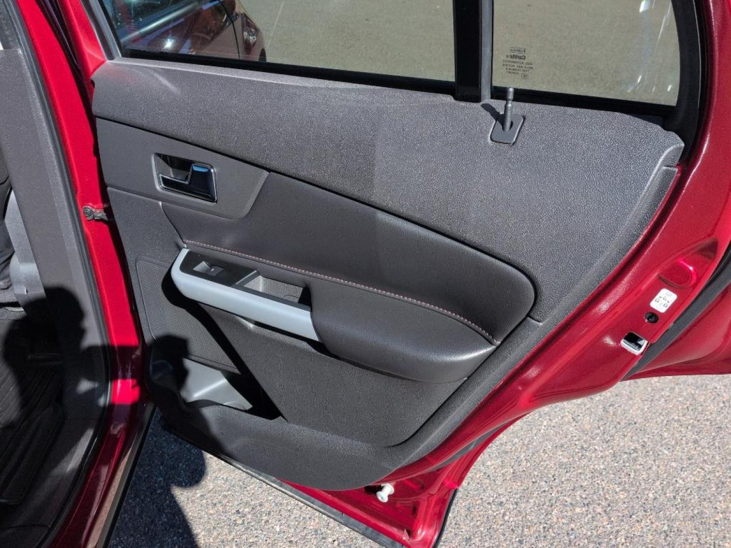2014 RED Ford Edge SEL (2FMDK4JC8EB) with an V6, 3.5L engine, Automatic transmission, located at 10890 W. Colfax Ave., Lakewood, CO, 80215, (303) 274-7692, 39.739914, -105.120132 - Photo#19