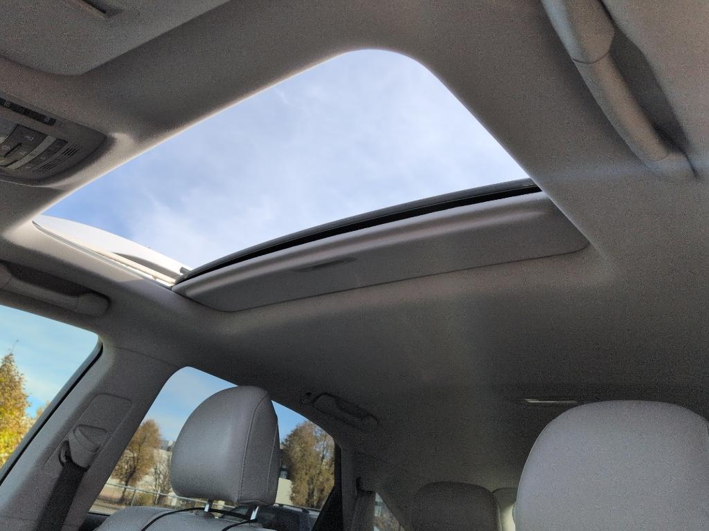 2012 GRAY Lexus RX 350 Base (2T2BK1BA6CC) with an V6, 3.5L engine, Automatic transmission, located at 10890 W. Colfax Ave., Lakewood, CO, 80215, (303) 274-7692, 39.739914, -105.120132 - Photo#16