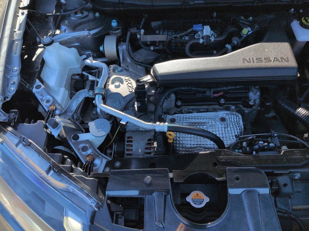 2018 GRAY Nissan Rogue SV AWD (KNMAT2MV0JP) with an 4 Cyl, 2.5L engine, Automatic transmission, located at 10890 W. Colfax Ave., Lakewood, CO, 80215, (303) 274-7692, 39.739914, -105.120132 - Photo#25