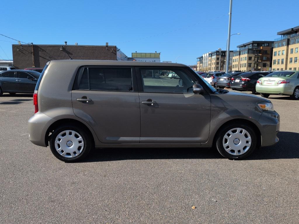 2012 GRAY Scion xB Base (JTLZE4FE3CJ) with an 4 Cyl, 2.4L engine, Manual transmission, located at 10890 W. Colfax Ave., Lakewood, CO, 80215, (303) 274-7692, 39.739914, -105.120132 - Photo#3