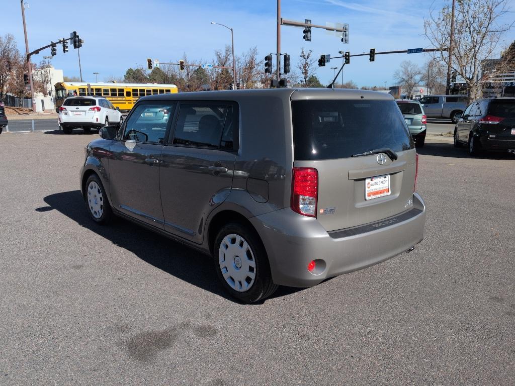 2012 GRAY Scion xB Base (JTLZE4FE3CJ) with an 4 Cyl, 2.4L engine, Manual transmission, located at 10890 W. Colfax Ave., Lakewood, CO, 80215, (303) 274-7692, 39.739914, -105.120132 - Photo#6